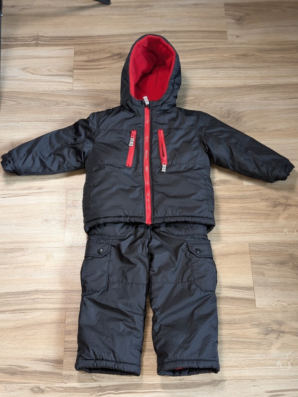 Carter's boys Heavyweight 2-piece Ski suit, Snowsuit SetSize 4T